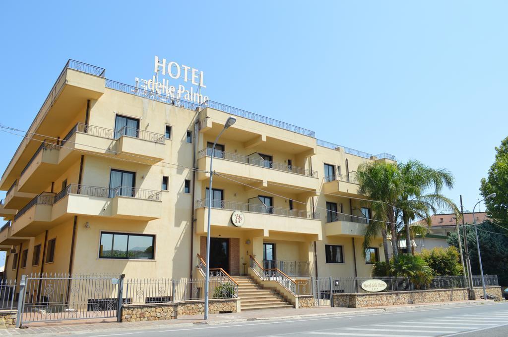 Hotel Delle Palme ฟาลโกเน ภายนอก รูปภาพ